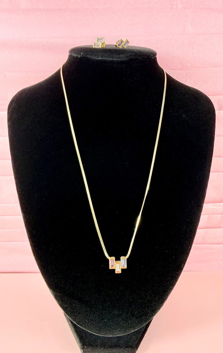 Vintage Avon Gold Tone Dainty Tri Color Pendant Necklace and Earring Set